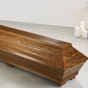 Arkku Honka ruskea kapeneva malli h42